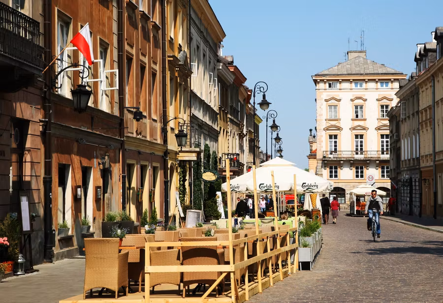 Casas barrocas de la Ciudad Vieja reconstruidas según los bocetos de Canaletto en Varsovia