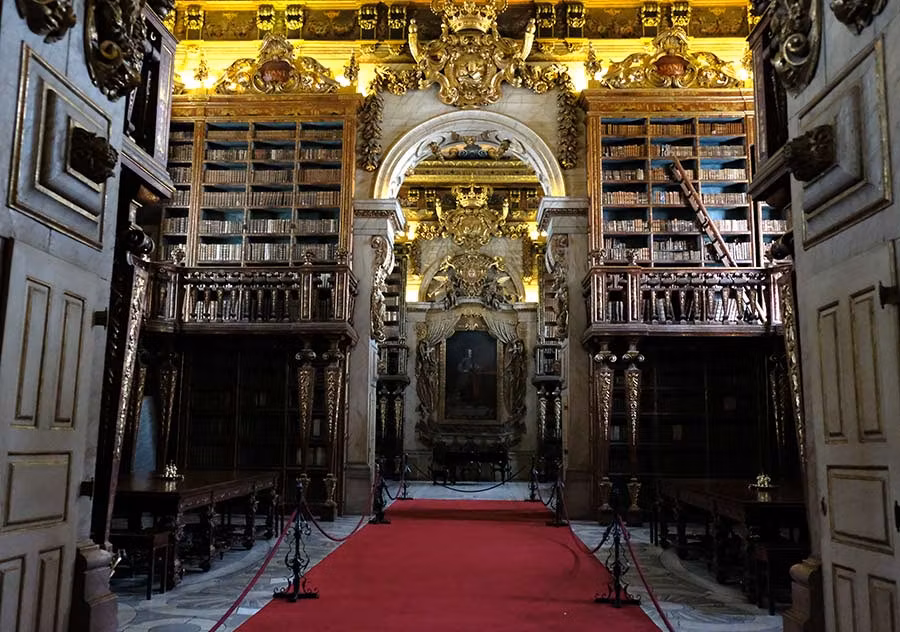 La Biblioteca Joanina es una de las joyas de la Universidad de Coimbra.