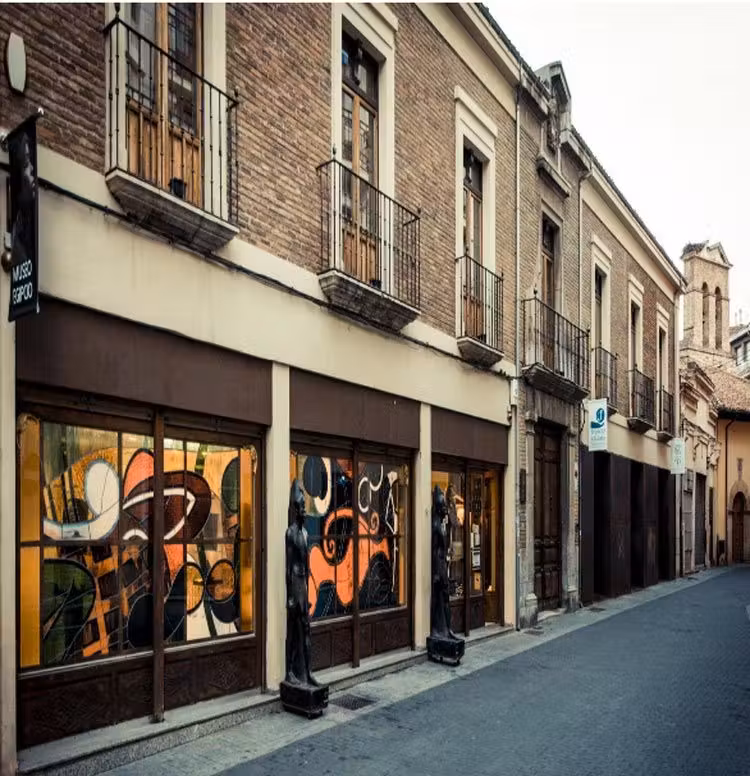 palacio de gaviria, museo liceo egipcio