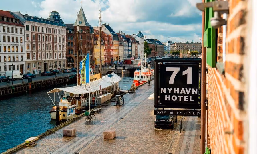 Nyhavn puerto de copenhague