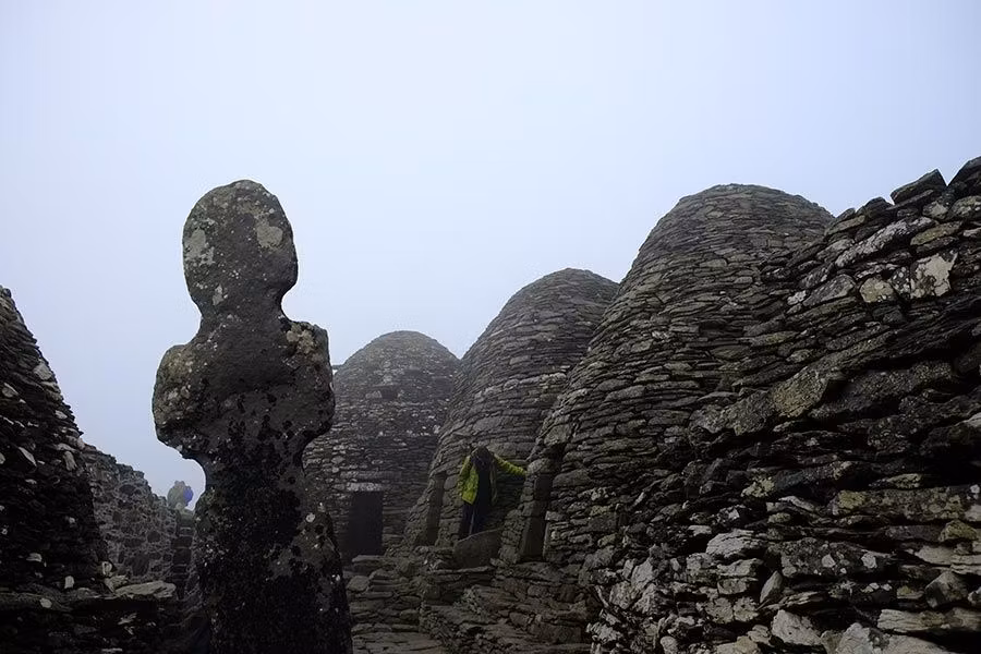 Celdas de los monjes del monasterio y refugio de Luke Skywalker.