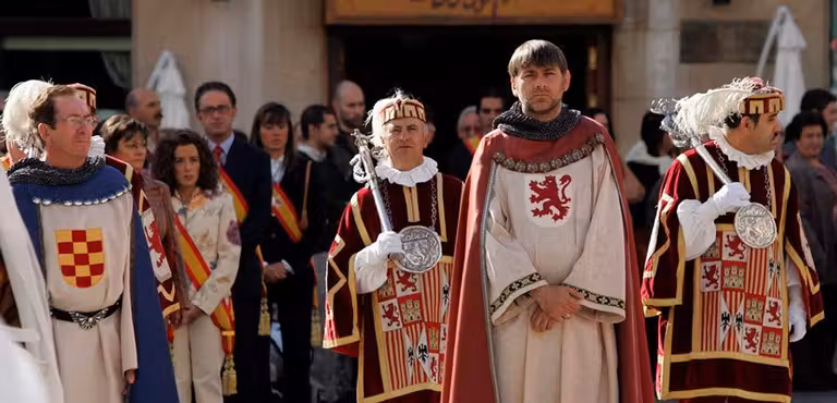 cortejo de la fiesta de las cantaderas