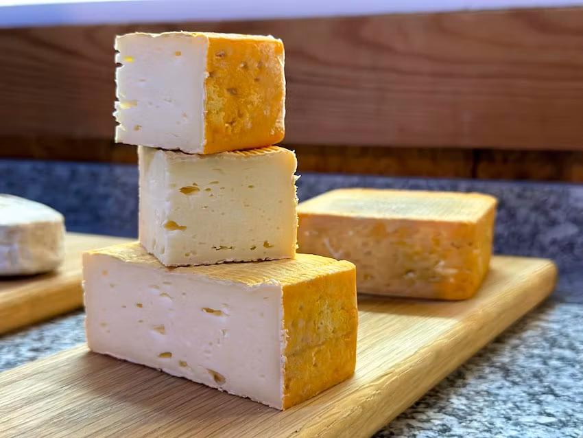 Queso de la Granja Cantagrullas.