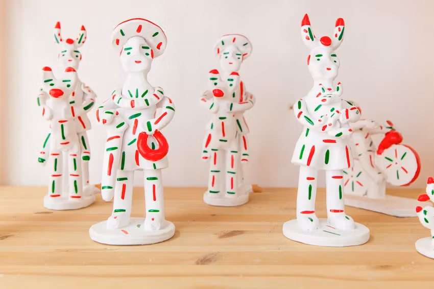 Figuras-silbato (siurelles) típicas de Mallorca.