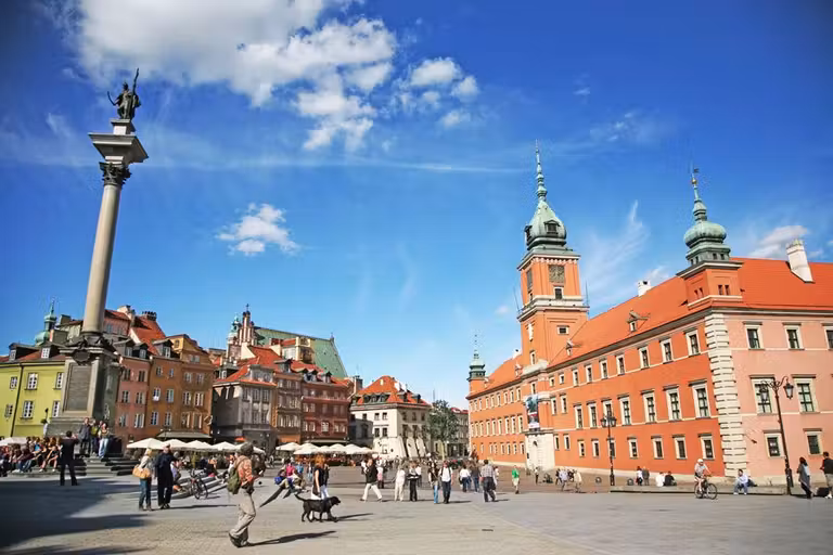 castillo real y columna Segismundo en Varsovia