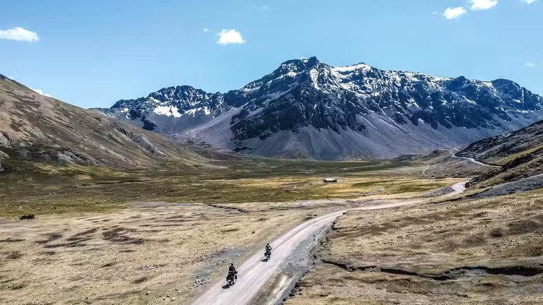 Rodando por las tres cordilleras de Perú.