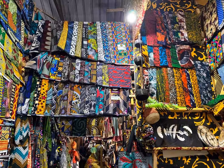 Puesto de Ikuzwe en el mercado de Kimironko.