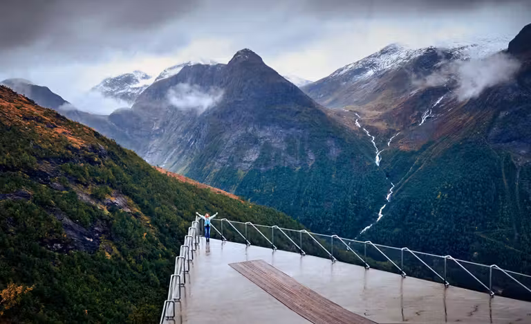 Impresionantes vistas desde el mirador de Utsikten.