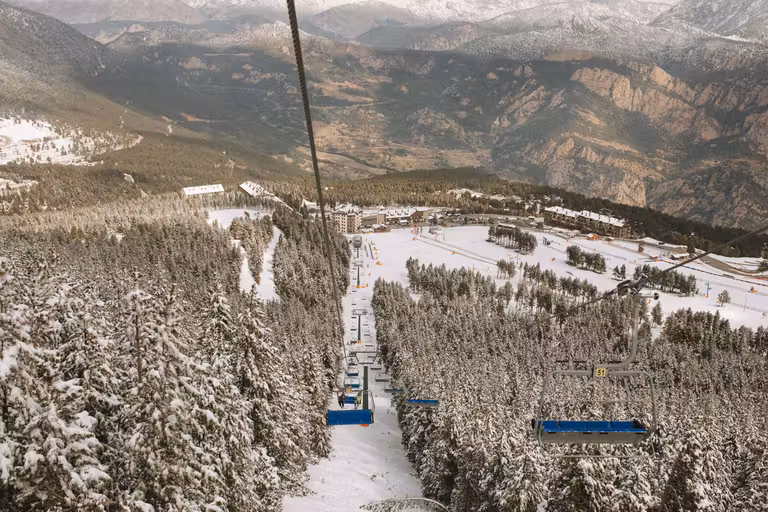 Remonte en © Port de Compte