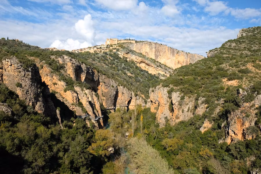Ruta del Vino Somontano, experiencias con amigas al pie de los Pirineos