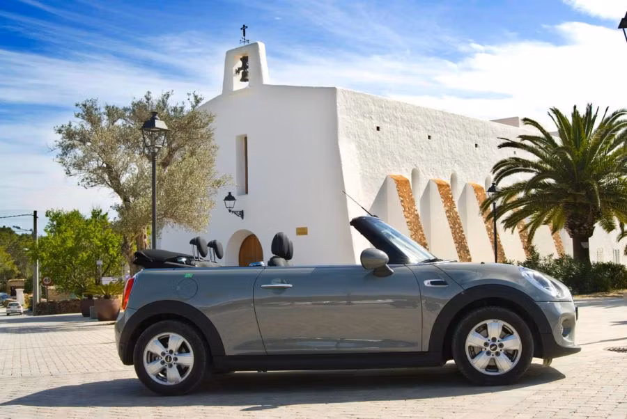 Iglesia de Es Cubells