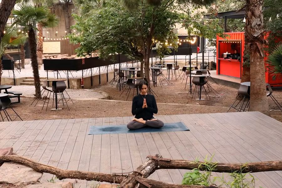 En Convent Carmen, entre otras actividades, puedes practicar yoga.