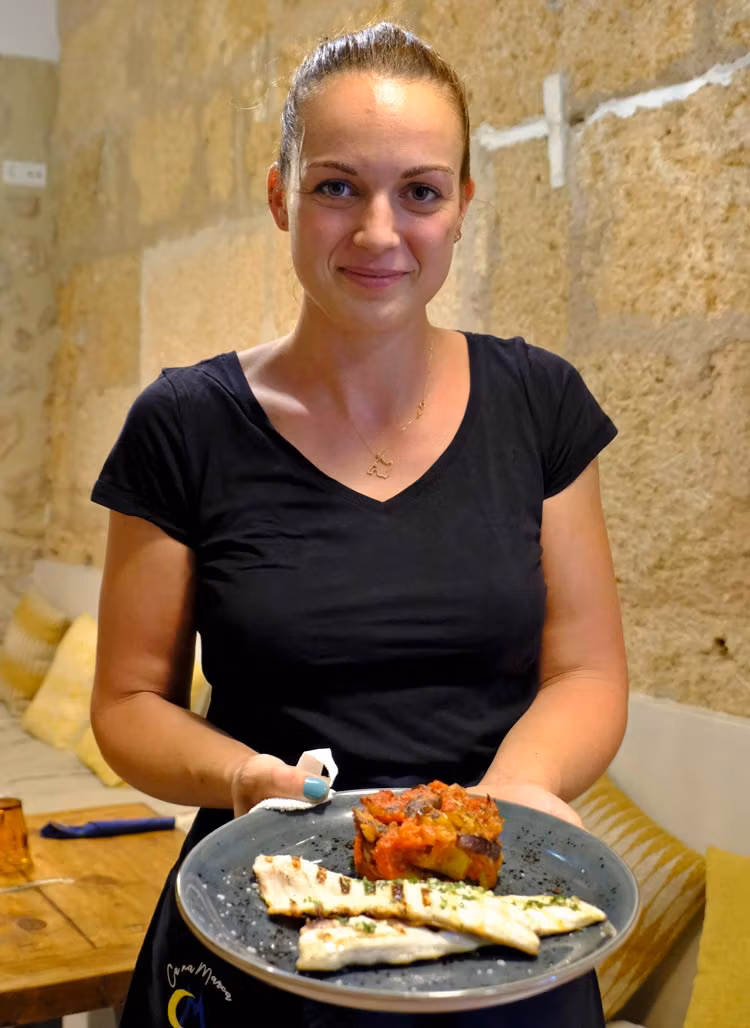 Antonia rullan, ca. na marca, restaurantes deia