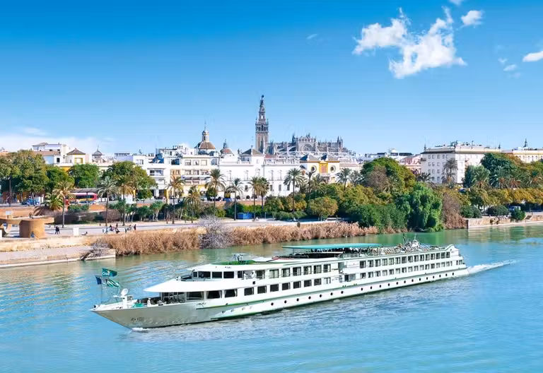 Recorre Andalucía a bordo de un crucero por el Guadalquivir