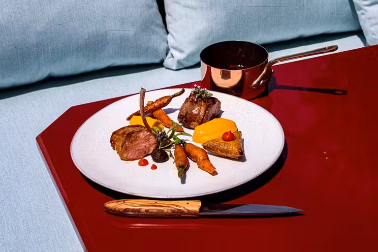 Gastronomía de altura en el restaurante Frenchie Biarritz.