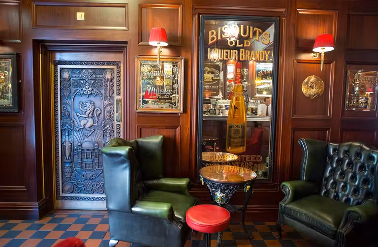 La puerta nº10 de Juego de Tronos se encuentra en el Dark Horse Coffee House de Belfast.