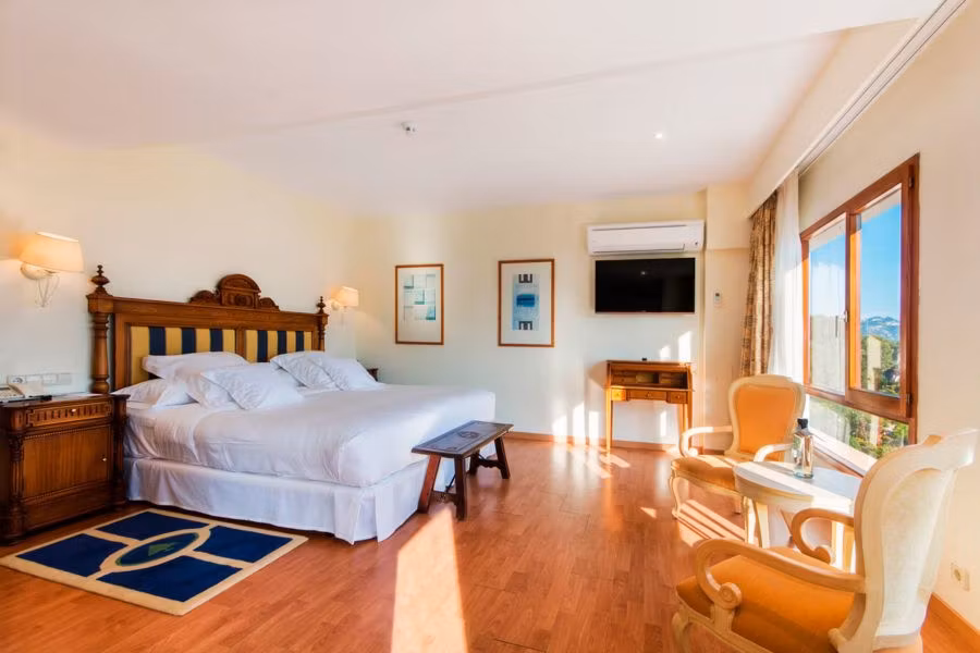 Junior Suite del Formentor, a Royal Hideway Hotel.