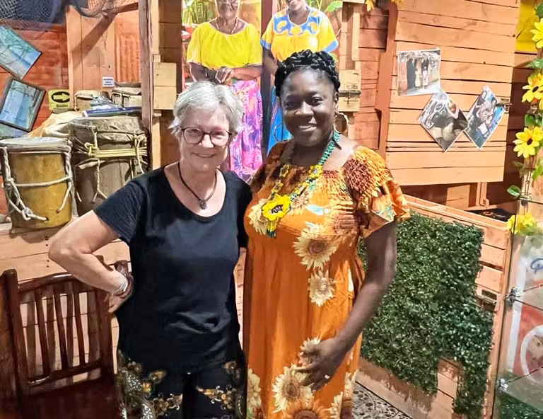 Sania con Diana Martínez Leiva de Franzua en Livingston