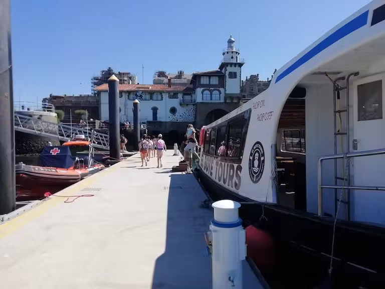 Bote Tours, una actividad divertida en Getxo