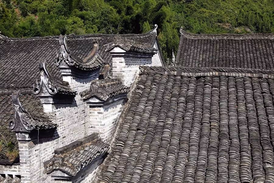 Viviendas tradicionales de la aldea de pescadores de Xingping.