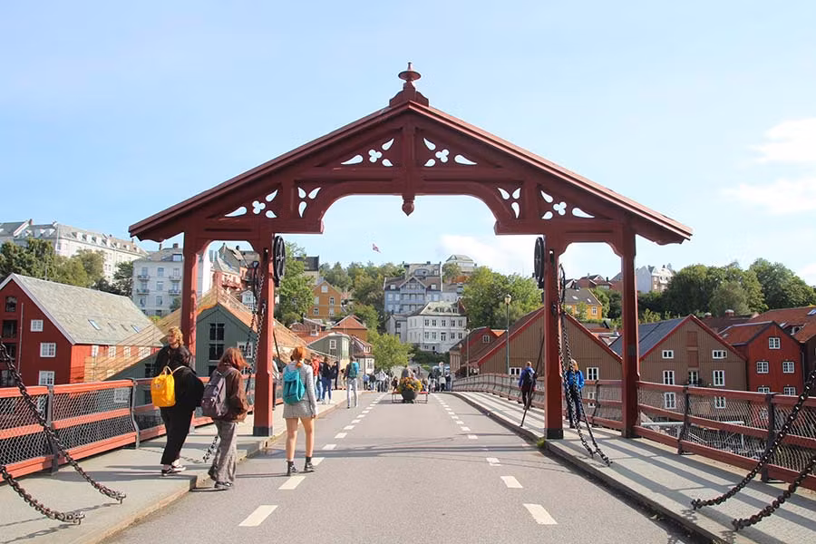 Puente Viejo de Trondheim (Noruega).