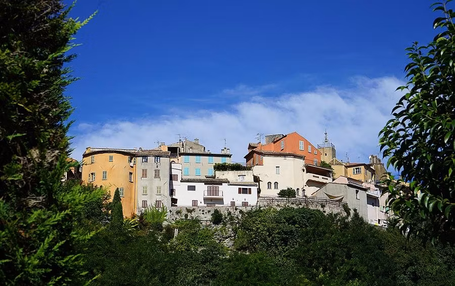 vista de biot costa francia