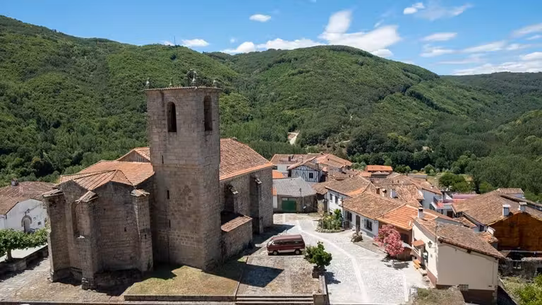 Montemayor del rio ruta del vino de la sierra de francia