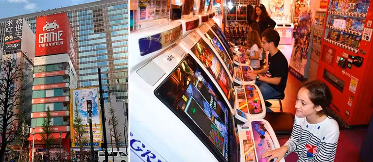 niños jugando a videojuegos en Japón