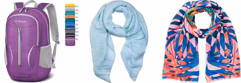 Entre las cosas que llevar en la maleta en un viaje a Egipto no pueden faltar una mochila y varios foulards