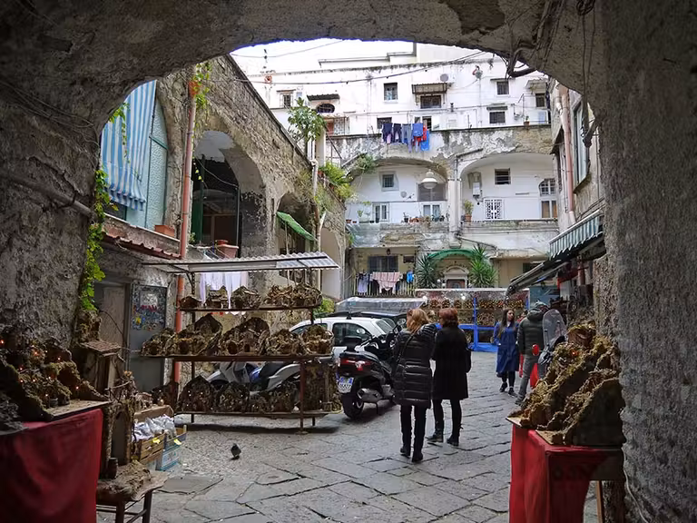 via san gregorio, belenes, napoles