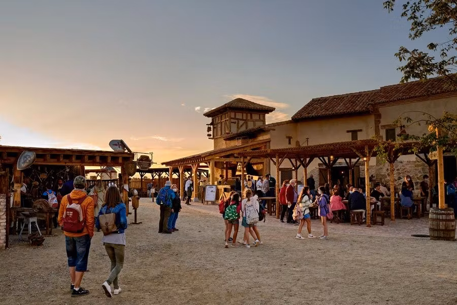 La Puebla Real simula ser un poblado medieval