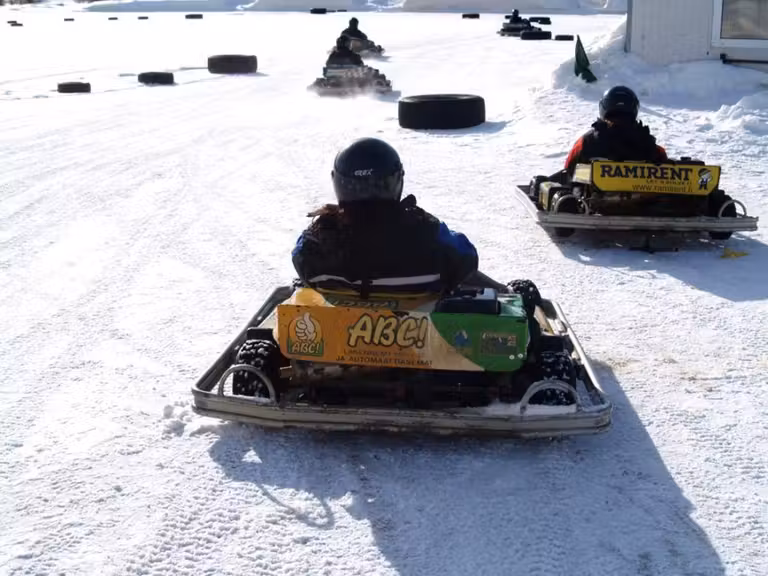Carreras de karts en Laponia