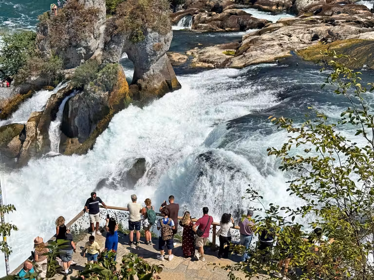 Mirador sobre las cataratas del Rin. © Susana García