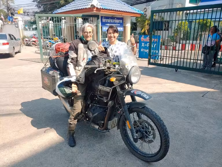 Marta Insausti viajera en moto