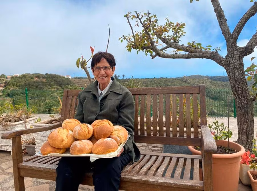 Efigenia restaurante la montana en la gomera