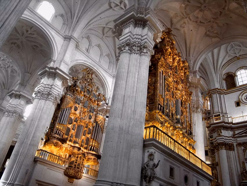 Interior de la Catedral de Granada.