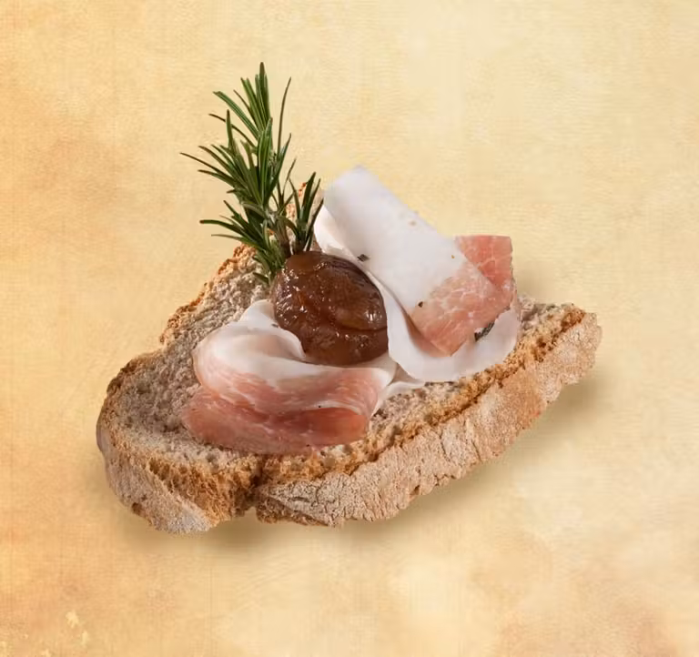 Canapé con tocino Lardo di Arnad DOP.
