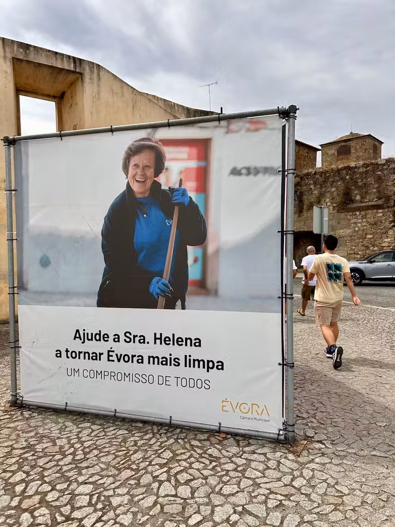 Campaña que invita a mantener limpia la ciudad.