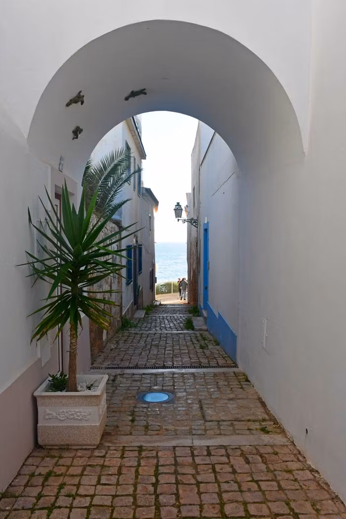 Calle del casco histórico de Albufeira.