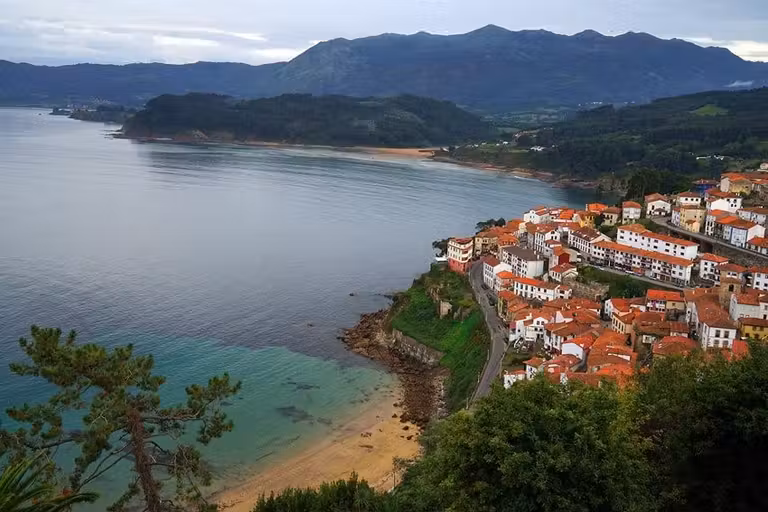 lastres asturias en coche