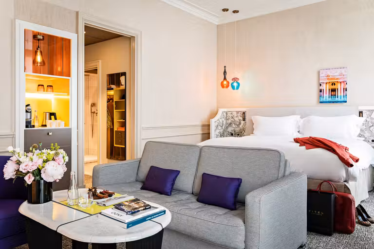 Habitación del Sofitel Le Scribe Opéra Paris.