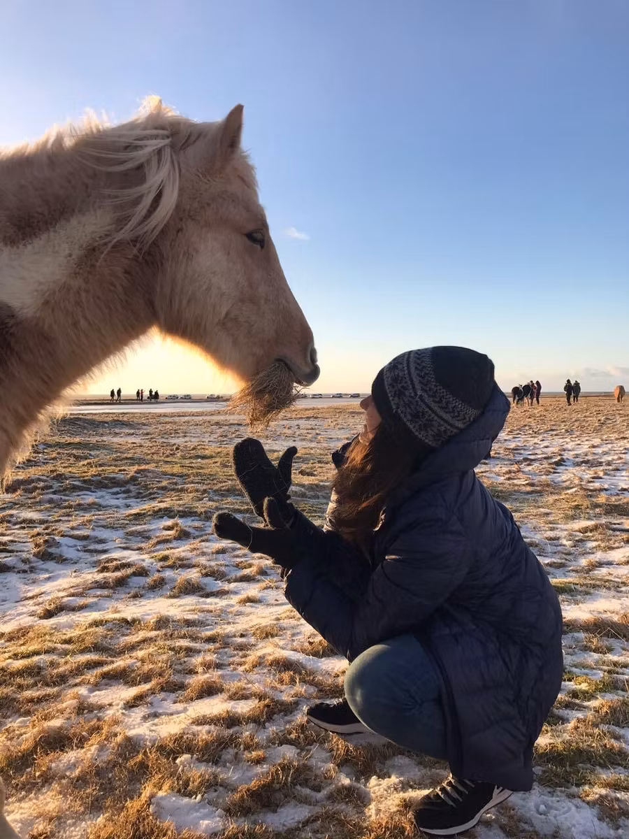Viaje a Islandia, cristina calvo, asuaire travel, mujer etheria