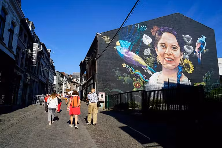 pintura mural en Mons