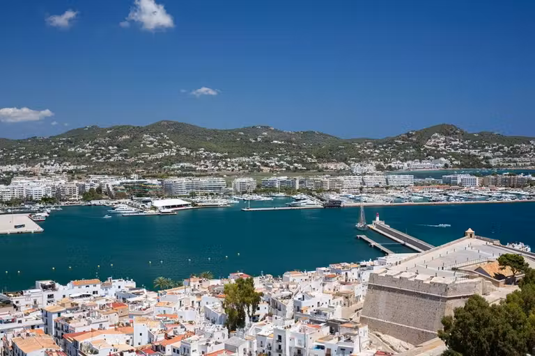 hotel la torre del Canónigo