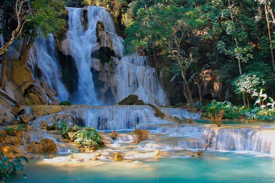 Cascada Kuang Si, en los alrededores de Luang Prabang.