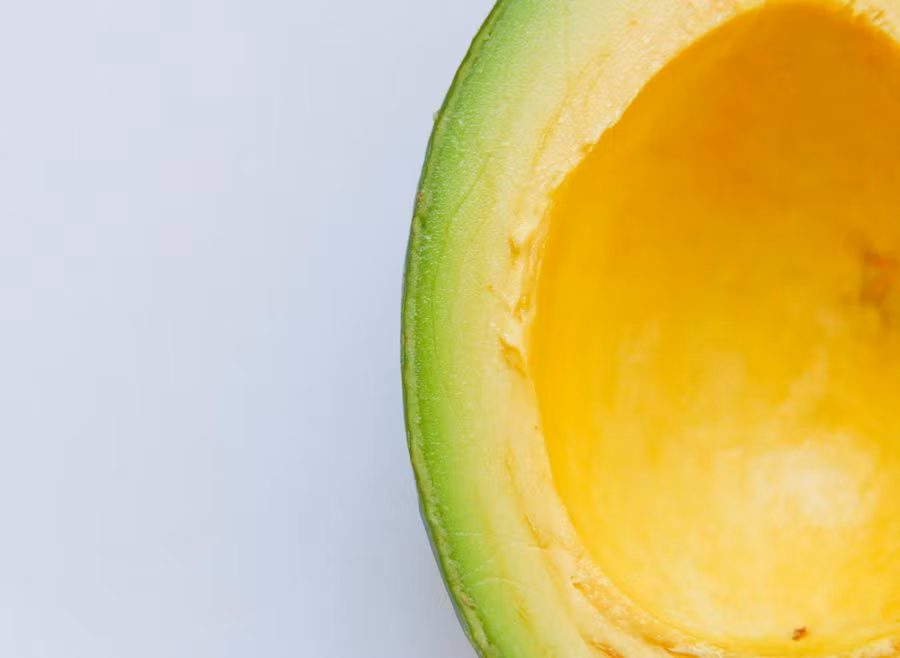 Carne cremosa del aguacate.