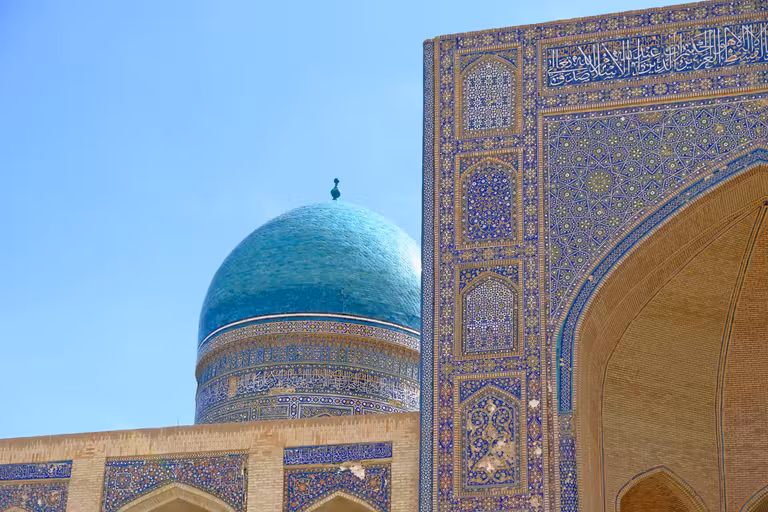 Uzbekistán con amigas, un viaje por las Rutas de la Seda