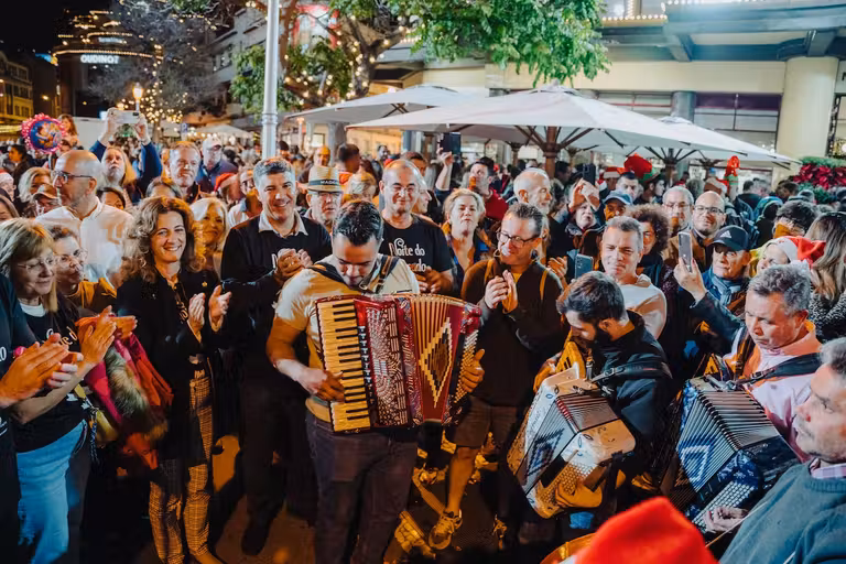 La música inunda las calles de Funchal en Navidad. ©Nuno Andrade