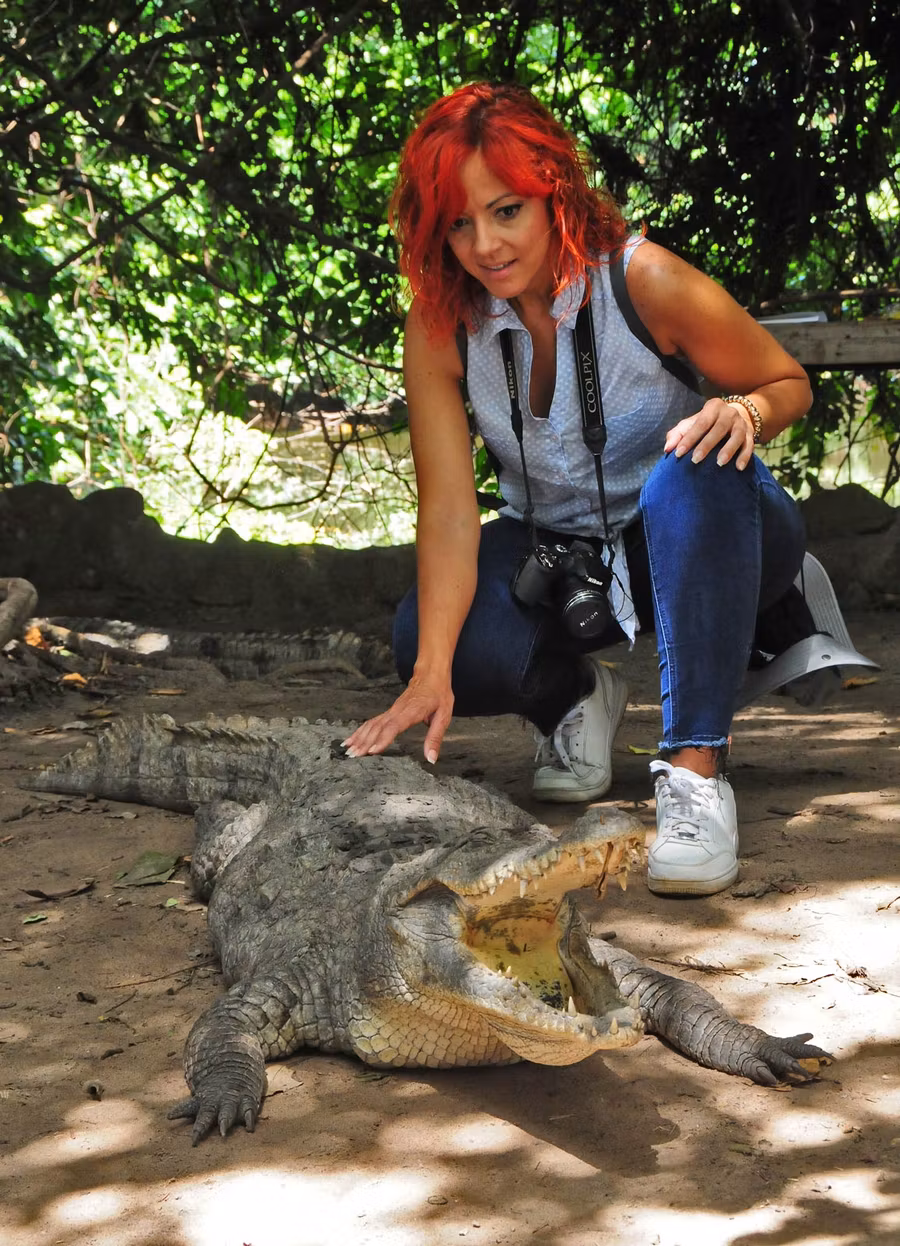 En la laguna de Kachikally hay como cocodrilos como el de la imagen.