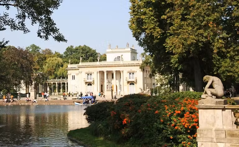 palacio lazenki en Varsovia
